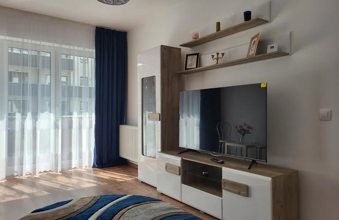Apartament C&L-1